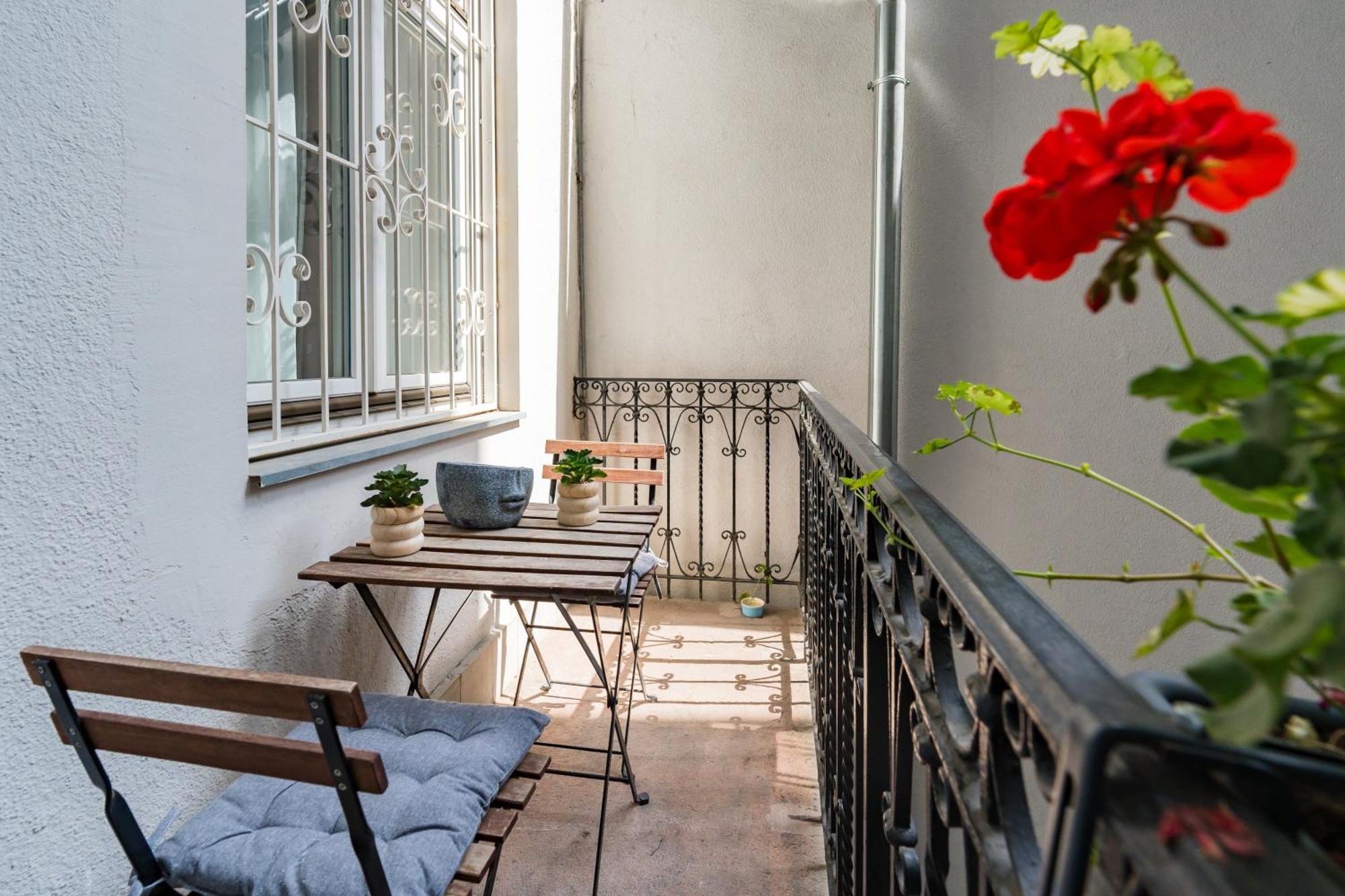 Spacious Apartment By Opera Budapest Exterior photo